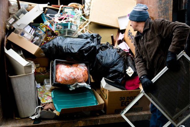 Best Electronics Removal Services  in Iron Mountain, MI