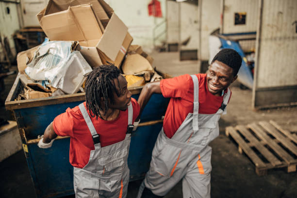 Best Estate Cleanout Services  in Iron Mountain, MI